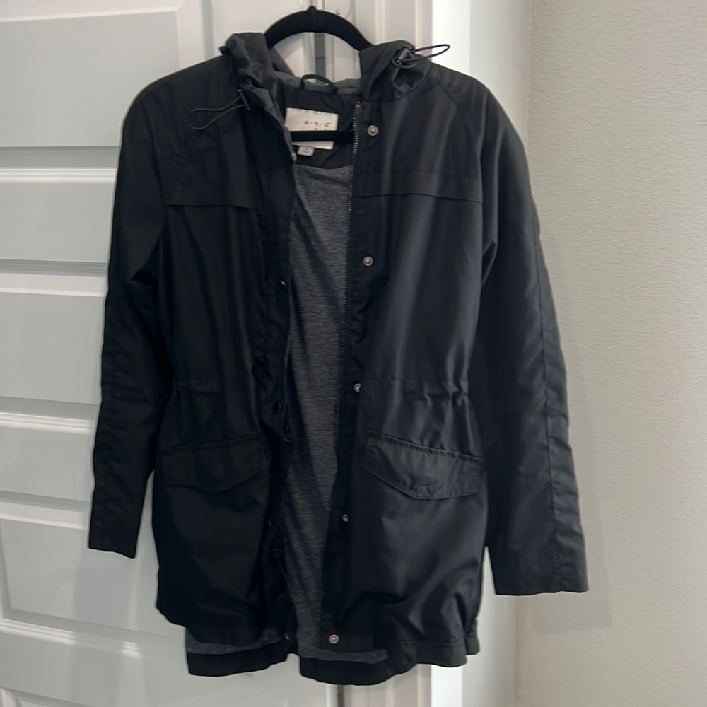 Black wind breaker rain coat